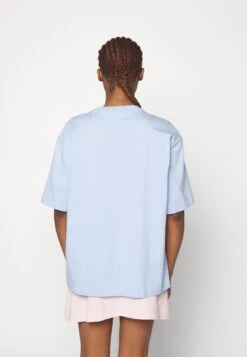 Adidas Originals Oversized Tee - T-Shirt Imprimé - Blue Dawn -ASOS 02f74340f93241bdaf5947c27ddc481a