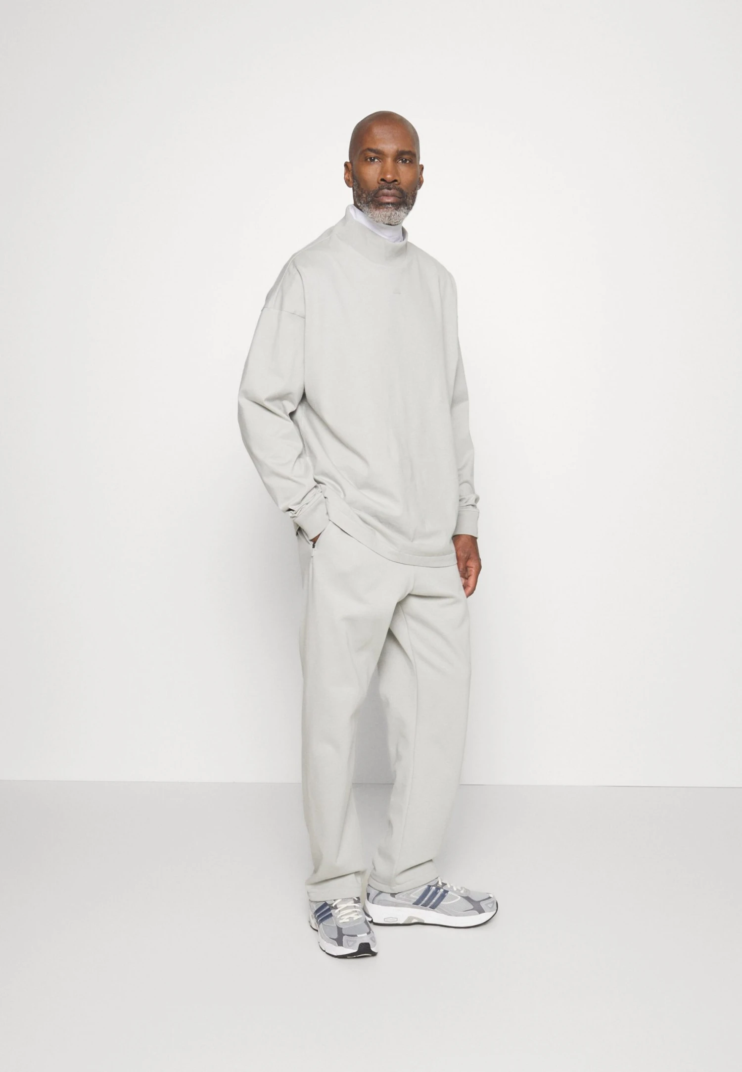 Adidas Originals One Bb L/S Tee - T-Shirt À Manches Longues - Metal Grey 5 Adidas Originals One Bb L/S Tee - T-Shirt À Manches Longues - Metal Grey – Image 5