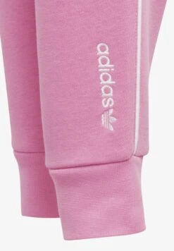 Adidas Originals Set - Survêtement - Clear Pink/Almost Yellow/Bliss Pink 15 Adidas Originals Set - Survêtement - Clear Pink/Almost Yellow/Bliss Pink -ASOS 062cdeb7b5374f42a54ab653db9446fa