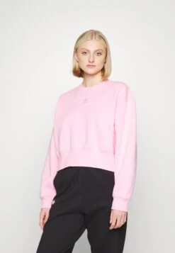 Adidas Originals Adicolor Essentials Crew - Sweatshirt - True Pink -ASOS 0797876e4f3f4c0b814ecaaf8536ce5e