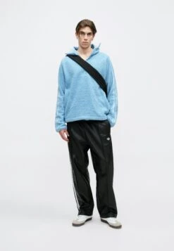 ASOS 24 ASOS -ASOS 08a39cb6a63b46c29c9178a9f6a9f680