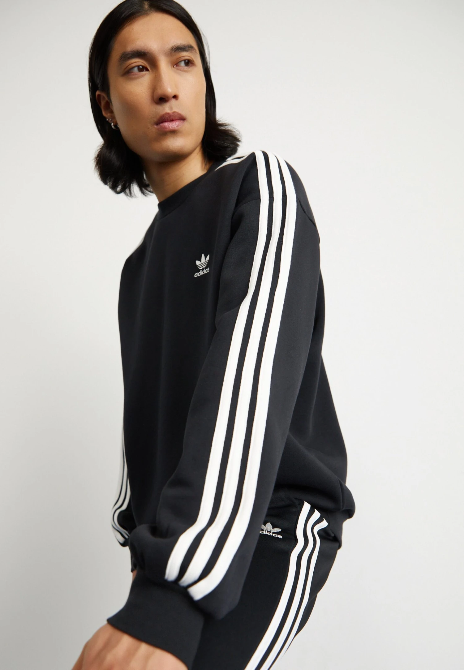 Adidas Originals OVERSIZE CREW - Sweatshirt - Black 6 Adidas Originals OVERSIZE CREW - Sweatshirt - Black – Image 6