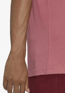 Adidas Originals Essential - T-Shirt Basique - Pink Strata -ASOS 0b46c8b3199249498fcaa63ad1775a0a