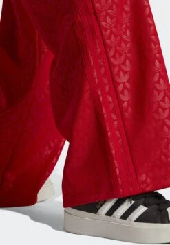 Adidas Originals Sst Track - Pantalon De Survêtement - Better Scarlet -ASOS 0d21d93fa9234def82bdff896048b0b7