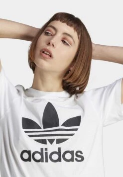 Adidas Originals Classics Trefoil - T-Shirt Imprimé - White -ASOS 0de7a2fb62c84134ae49ffa44e1b8c41