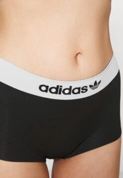 Adidas Originals Boyshort - Shorty - Black 9 Adidas Originals Boyshort - Shorty - Black -ASOS 10e6f80526bb4620bbfa18450f4cfab3