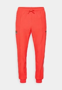 Adidas Originals BENFICA LISBOA ICON TRACK PANT - Article De Supporter D'équipe De Club - Benfica Red -ASOS 11525dc5e1e44ee081814a4a22aa2013