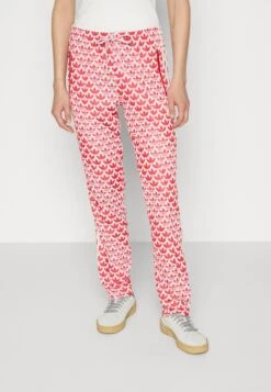 Adidas Originals Adicolor 70S - Pantalon De Survêtement - True Pink 9 Adidas Originals Adicolor 70S - Pantalon De Survêtement - True Pink -ASOS 1575ce58ebe34bc4bb342fa95e5bdac9