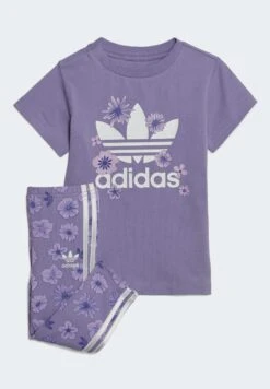 Adidas Originals Dress Leg. Set - T-Shirt Imprimé - Magic Lilac -ASOS 1621e00ffc68465696476352c91f8b93