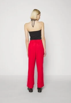 Adidas Originals Tank - Débardeur - Black -ASOS 167486e6666c46148eef994ac5006387