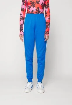 Adidas Originals Classi - Pantalon De Survêtement - Bluebird -ASOS 17f316240a824696959b0b29718afcd6