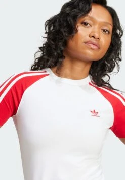 Adidas Originals ADICOLOR 3-STRIPES RAGLAN SHORT SLEEVE - Robe En Jersey - Whitebetter Scarlet -ASOS 19e15ab8a092418e9e967049680c2de5