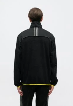 Adidas Originals CLIMA - Veste Polaire - Black 11 Adidas Originals CLIMA - Veste Polaire - Black -ASOS 1c9d6e8d585a4001b9b02b52189735c3