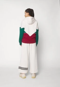 Adidas Originals Pantalon De Survêtement - White/Black -ASOS 1d730df6a4814fd794527bf67d5587b5