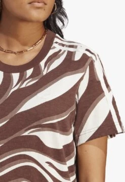 Adidas Originals Aop - T-Shirt Imprimé - Auburn -ASOS 20808f828e53467f97d1eeea9902cdbf