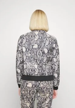 Adidas Originals Python Tracktop - Veste De Survêtement - Black/Multicolor -ASOS 2174446a9e374750bee746d4ffead3f3