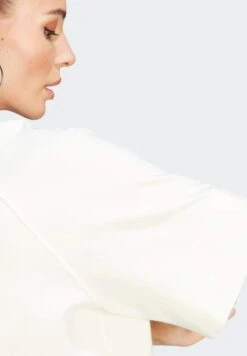 Adidas Originals Premium Essentials - T-Shirt Basique - Cloud White -ASOS 2322d52c2ee14ef0861ffdecc68fbd09