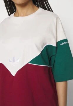 Adidas Originals Tee - T-Shirt Imprimé - Wonderwhite/Collegiate Green/Collegiate Burgundy -ASOS 25dc53930ee0469d9132870f1cca300b