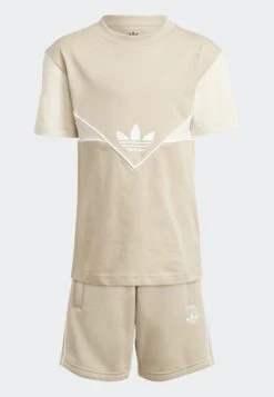 Adidas Originals Set - Survêtement - Beige -ASOS 266b32848eb842e59f2fa80979725e97