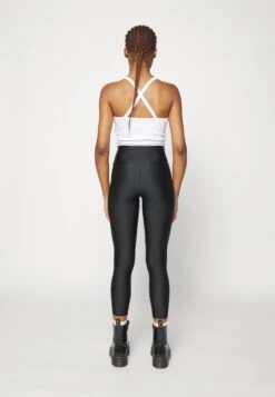 Adidas Originals High Waist Label - Legging - Black 10 Adidas Originals High Waist Label - Legging - Black -ASOS 26a4afded3a14f3bad01bfa24171dc49