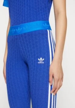 Adidas Originals Adicolor 70S - Legging - Semi Lucid Blue -ASOS 26cf6d6e5f8a4c8a958a0d751a6ec6b6