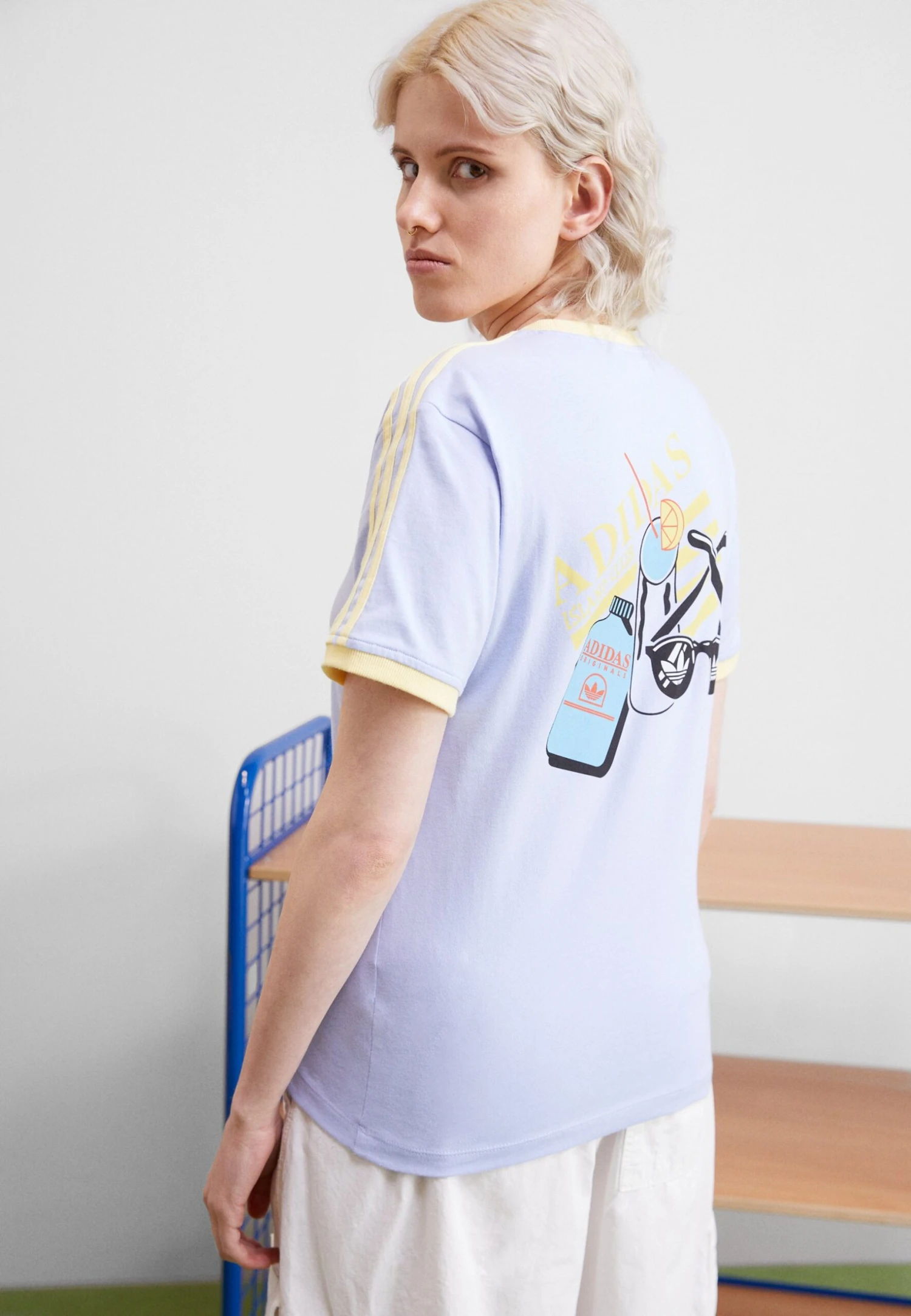 Adidas Originals Archive Graphic Tee - T-Shirt Imprimé - Blue Dawn 1 Adidas Originals Archive Graphic Tee - T-Shirt Imprimé - Blue Dawn