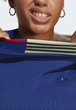 Adidas Originals Originals Collar - Sweatshirt - Victory Blue -ASOS 2d4c1162bc414c46b9ffdcf44e3843c0