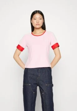 Adidas Originals Adicolor 70S Tee - T-Shirt Imprimé - True Pink -ASOS 30a1102d88254811a8e8bcf907278fd4