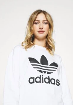 Adidas Originals Crew - Sweatshirt - White -ASOS 310fb131b6ef41a9a294ff1bbc3b82c0