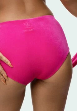 Adidas Originals Ivy Park Front-Tie - Accessoire De Plage - Shock Pink -ASOS 3140b0459e9d49a1bea5e4405dfc5e4a