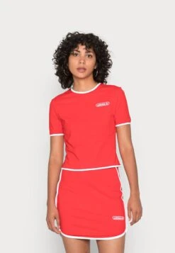 Adidas Originals Crop With Binding Details - T-Shirt Imprimé - Vivid Red