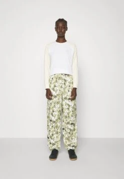 Adidas Originals Long Sleeve - T-Shirt À Manches Longues - White -ASOS 328ccc1b80f8424783ba2e31e52a2b66