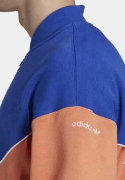 Adidas Originals C Hz Crew - Sweatshirt - Semi Lucid Blue/Clear Sky/Hazy Copper -ASOS 33a481aa2d754406bb196b34704def7a