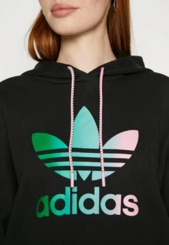 Adidas Originals Adicolor 70S Cropped Hoodie - Sweatshirt - Black -ASOS 33ac367629a040ab9cfcfe3fa8954ba0