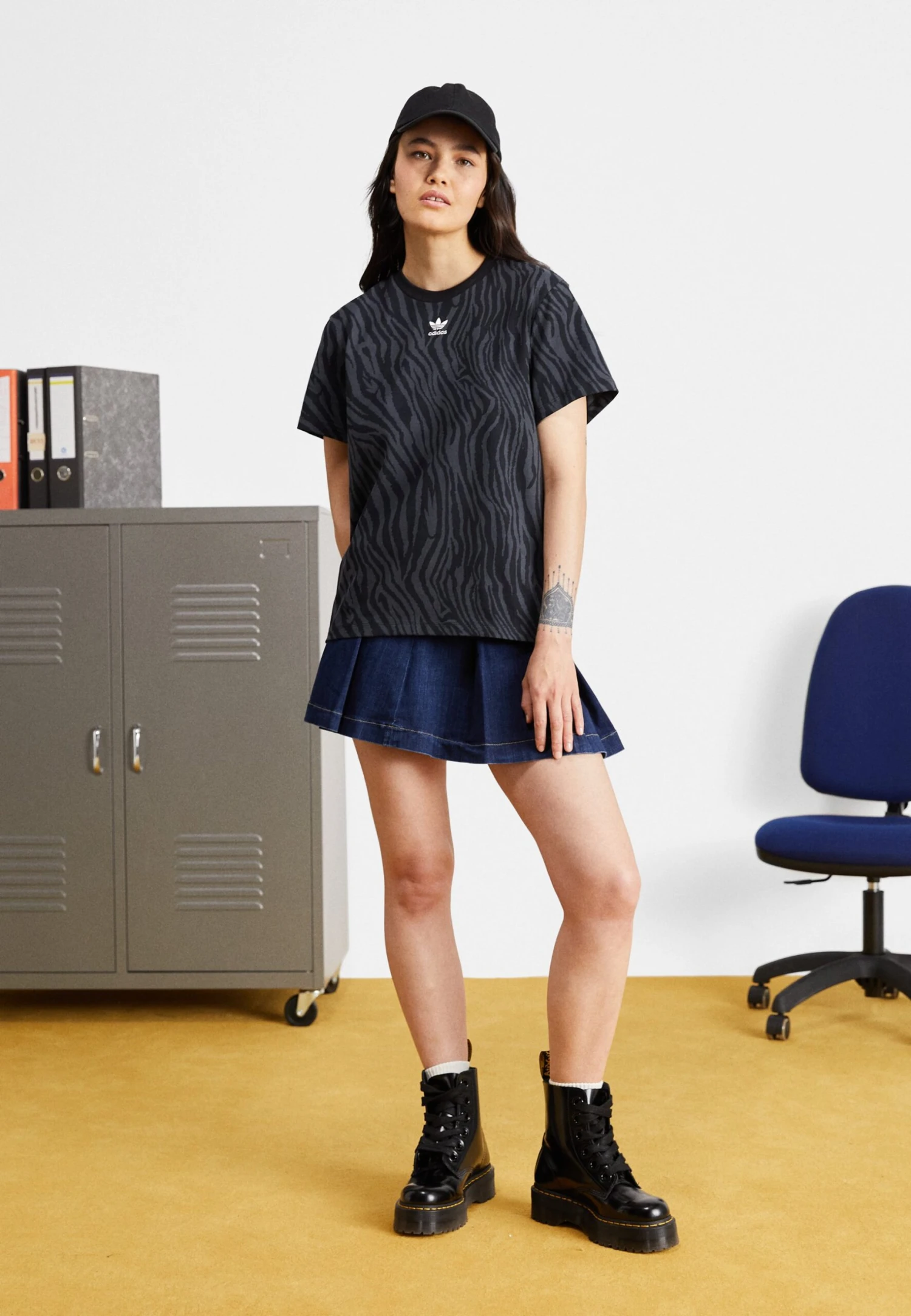 Adidas Originals Animal Tee - T-Shirt Imprimé - Carbon/Black 2 Adidas Originals Animal Tee - T-Shirt Imprimé - Carbon/Black – Image 2