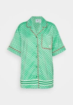 Adidas Originals Adicolor 70S Shirt - Blouse - Green -ASOS 3a5f7a08b1554ce4a745d59e49f2e185