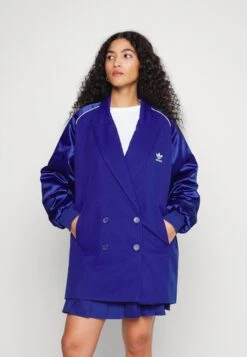 Adidas Originals Originals Varisty - Blazer - Victory Blue -ASOS 3d18375e73b24b89b7299bb5b03361ad