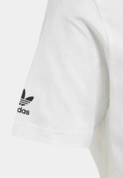 Adidas Originals Rekive - T-Shirt Imprimé - White -ASOS 3e18454eb8a3408d8ed1e5b966d225a9