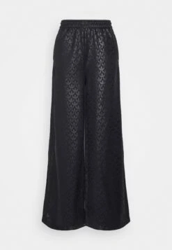 Adidas Originals Trackpant Aop - Pantalon De Survêtement - Black 12 Adidas Originals Trackpant Aop - Pantalon De Survêtement - Black -ASOS 3f02c141b27d4929b65f412f5a17a9a2