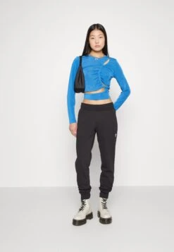 Adidas Originals Track Pant - Pantalon De Survêtement - Black -ASOS 3f888ec834984fb4bef339fde1c987bf