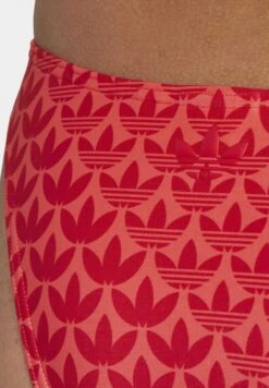 Adidas Originals Monogram - Bas De Bikini - Better Scarlet White -ASOS 41758f66abfe48dca31b7c62a8b7450c
