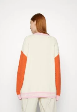 Adidas Originals Adicolor 70S Cardigan - Gilet - White 12 Adidas Originals Adicolor 70S Cardigan - Gilet - White -ASOS 4793fcc3c26c46bc8dd11e3abaf5892b