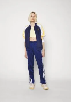 Adidas Originals Adicolor Classics Adibreak Trackpant - Pantalon De Survêtement - Dark Blue 11 Adidas Originals Adicolor Classics Adibreak Trackpant - Pantalon De Survêtement - Dark Blue -ASOS 4da985ba915541ef9a915c2143178a08