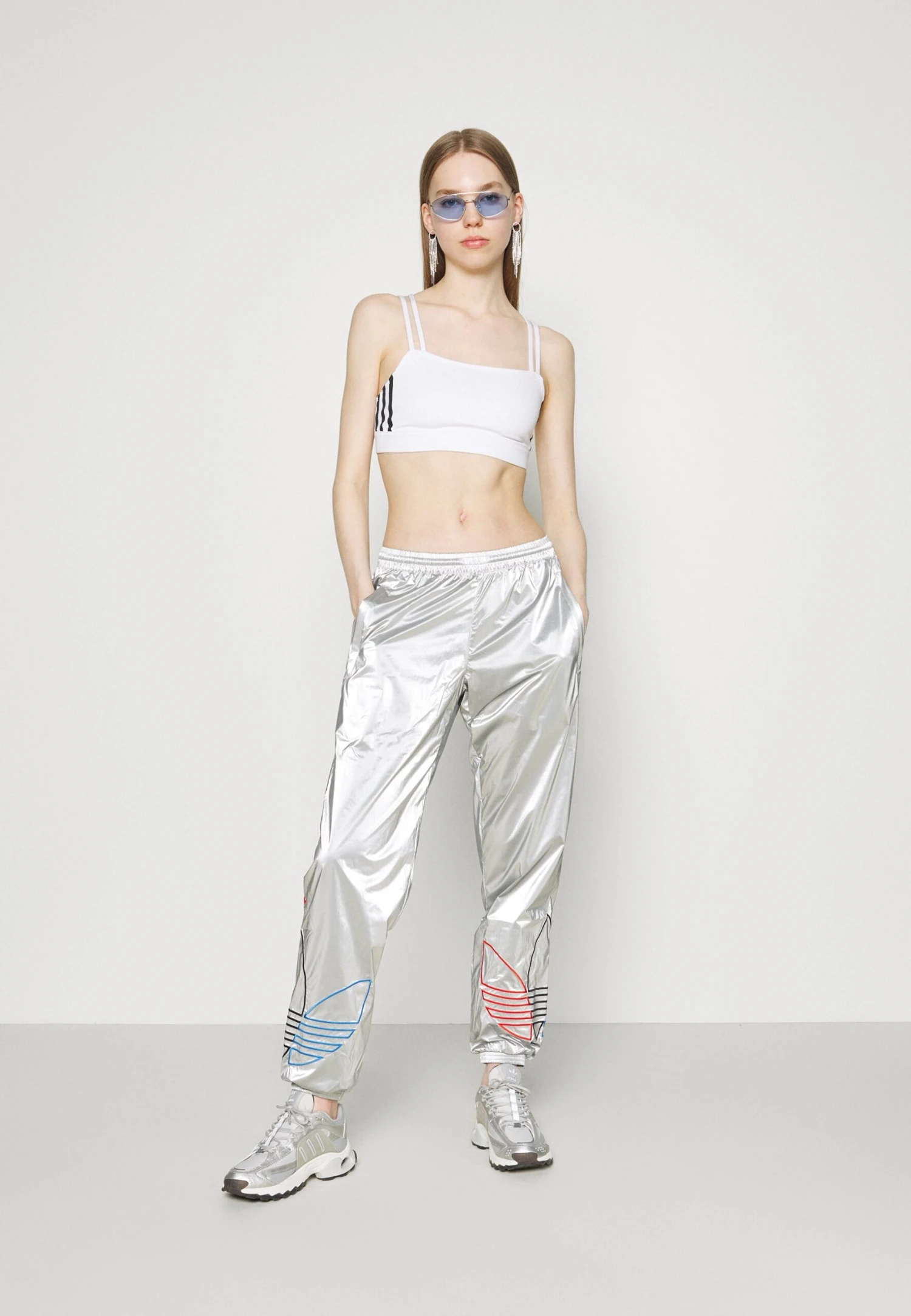 Adidas Originals Bra Originals Adicolor Primegreen Top Fitted - Débardeur - White 5 Adidas Originals Bra Originals Adicolor Primegreen Top Fitted - Débardeur - White – Image 5