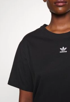 Adidas Originals Regular - T-Shirt Basique - Black -ASOS 503650c90b5e496da2508778bdb60216