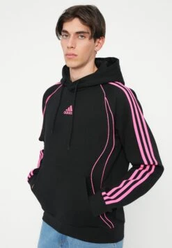 Adidas Originals TEAMGEIST - Sweatshirt - Black/lucid Pink -ASOS 524b9b6cd774460b84ee4601b91ced3d