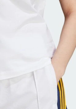 Adidas Originals Pearl Trefoil - T-Shirt Imprimé - White -ASOS 53461ecd0bfd476da1a74297fa2aaf0a