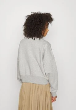 Adidas Originals Sweatshirt - Medium Grey Heather -ASOS 545e8d98c2724a7e93d80ad427e1856a