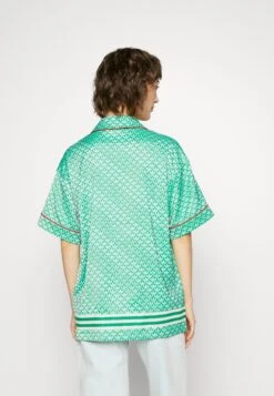 Adidas Originals Adicolor 70S Shirt - Blouse - Green -ASOS 55c83d800782433b84d0abb8cdb278f9