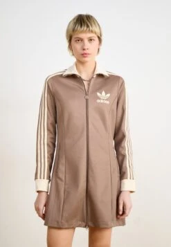 Adidas Originals TRACK DRESS - Robe De Jour - Trace Brown